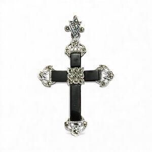 Vtg 925 Silver Onyx & Marcasite Cross Pendant  - Gothic / Victorian Revival